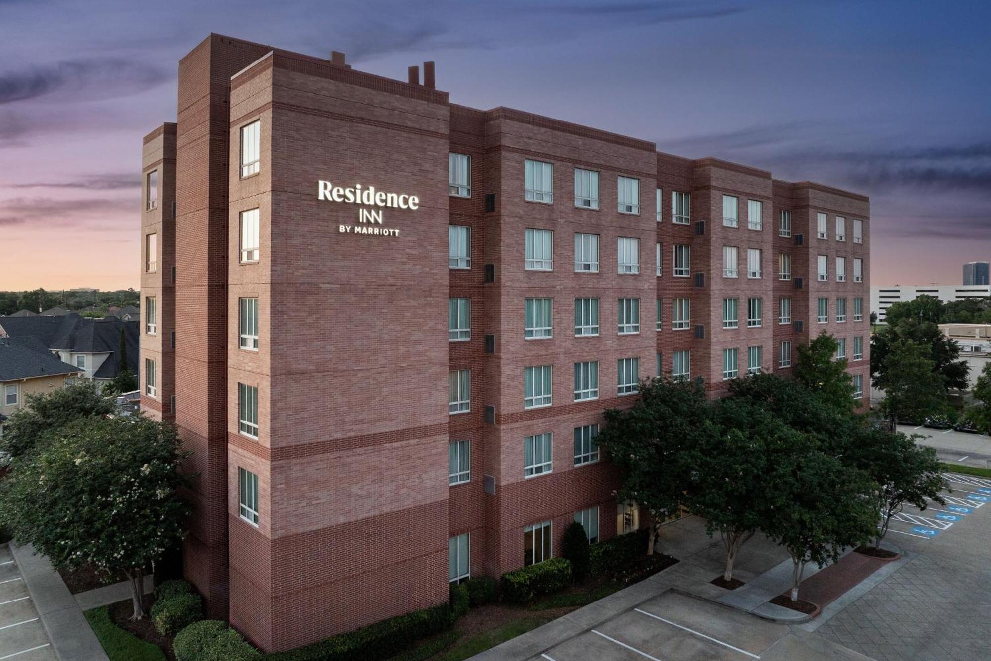 Residence Inn Houston West Energy Corridor Экстерьер фото